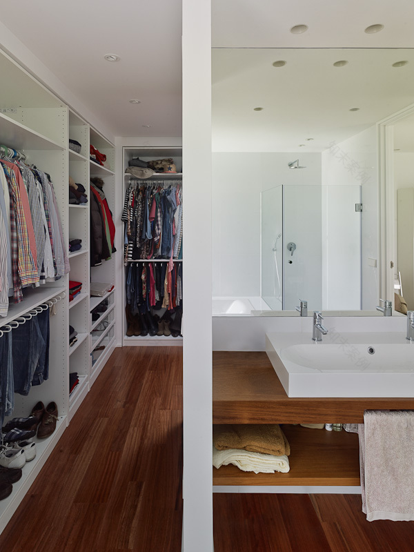 西班牙 Avilés 市简约别墅,诠释现代生活理念-51