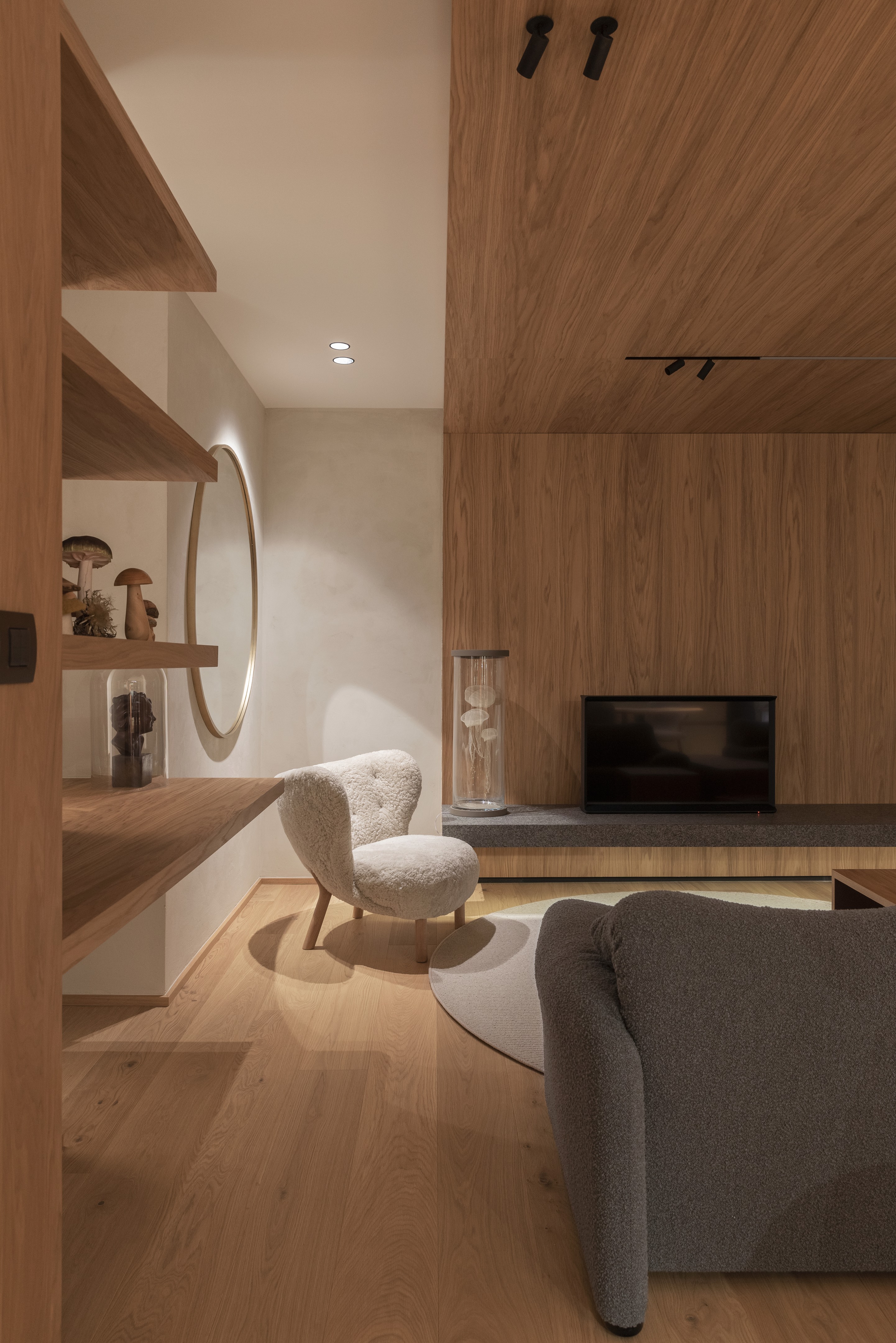 复古与现代共融，70 年代建筑里的优雅公寓-7