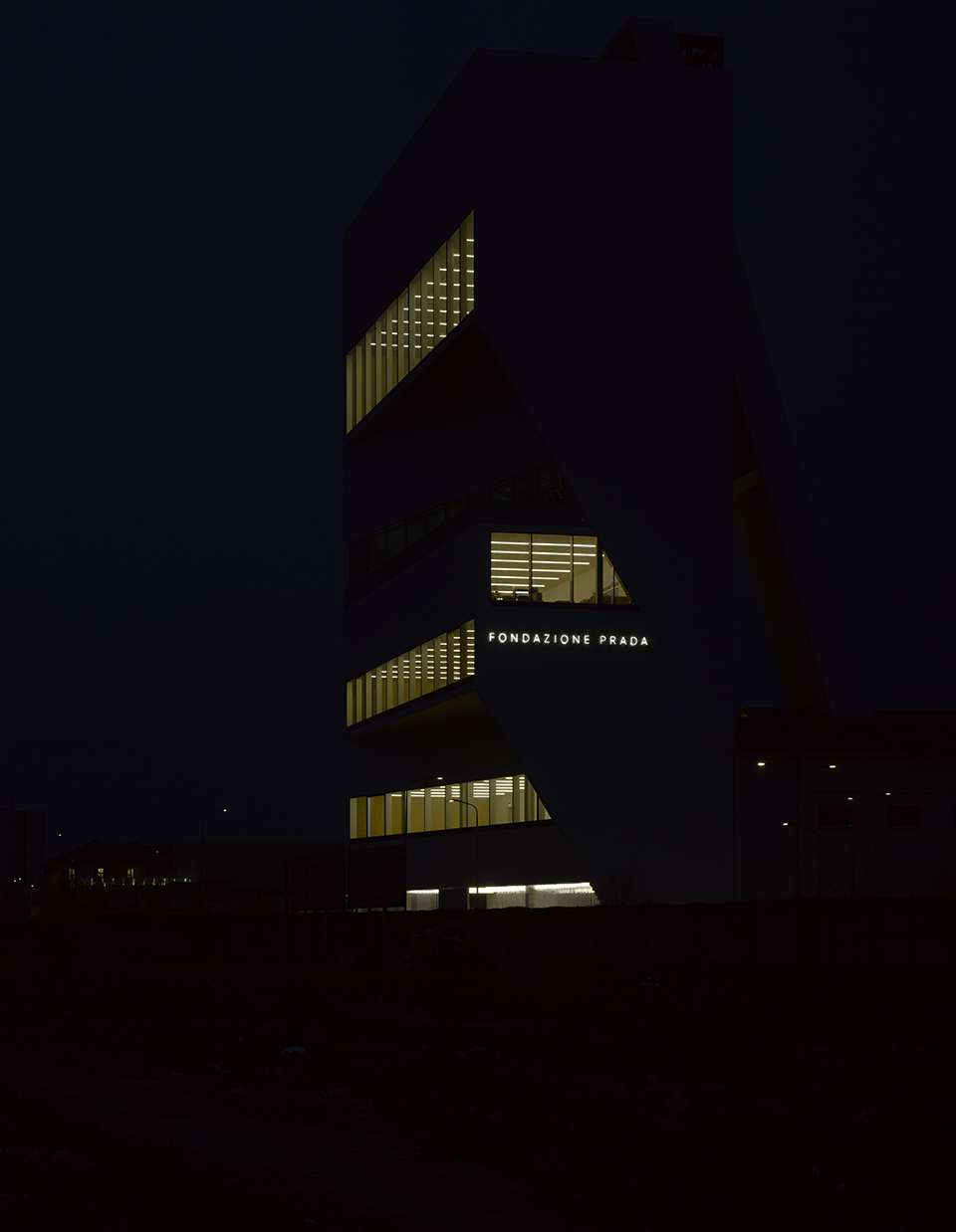 Prada基金会Torre大楼，米兰/为简单的体量赋予显著的空间差异性-107