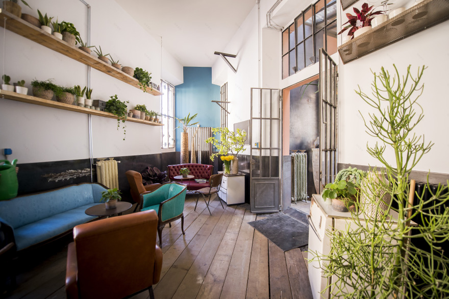 《花之子》餐厅,工业风与自然共融的设计佳作-1