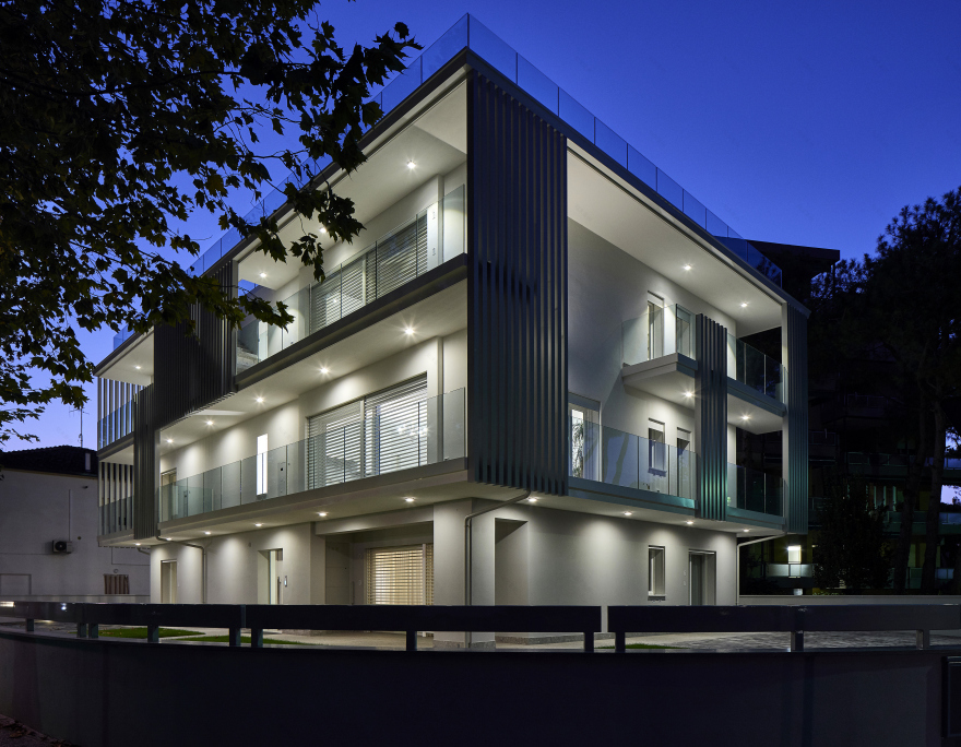 意大利简约风格别墅设计,重塑 60 年代风情-3