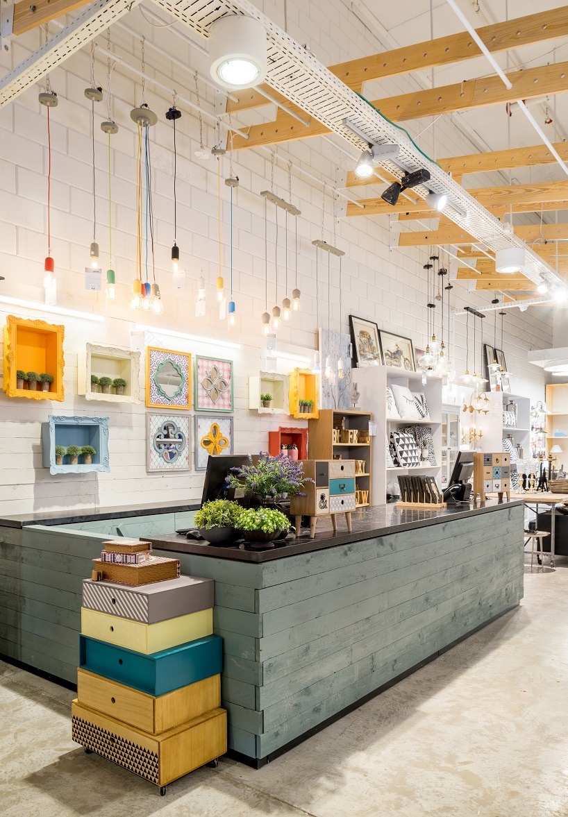 贝蒂利旗舰店-11