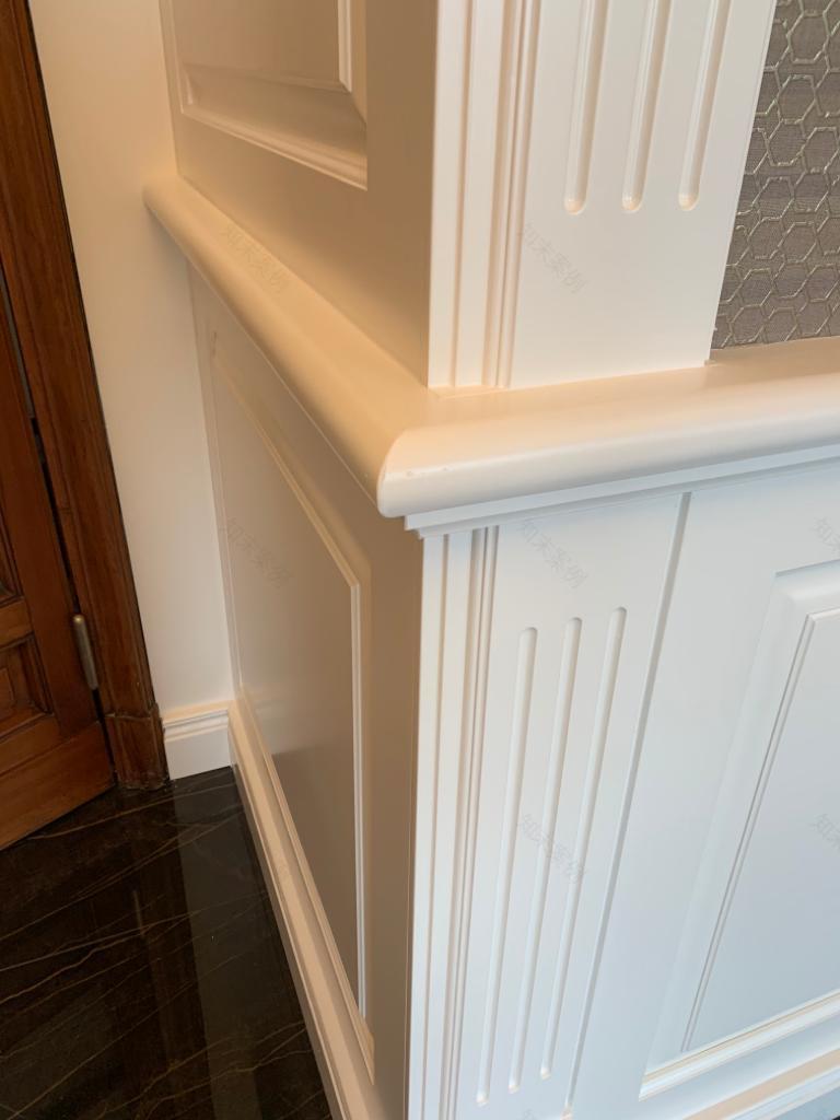 米兰豪华公寓里的白蜡木贴皮装饰艺术-6