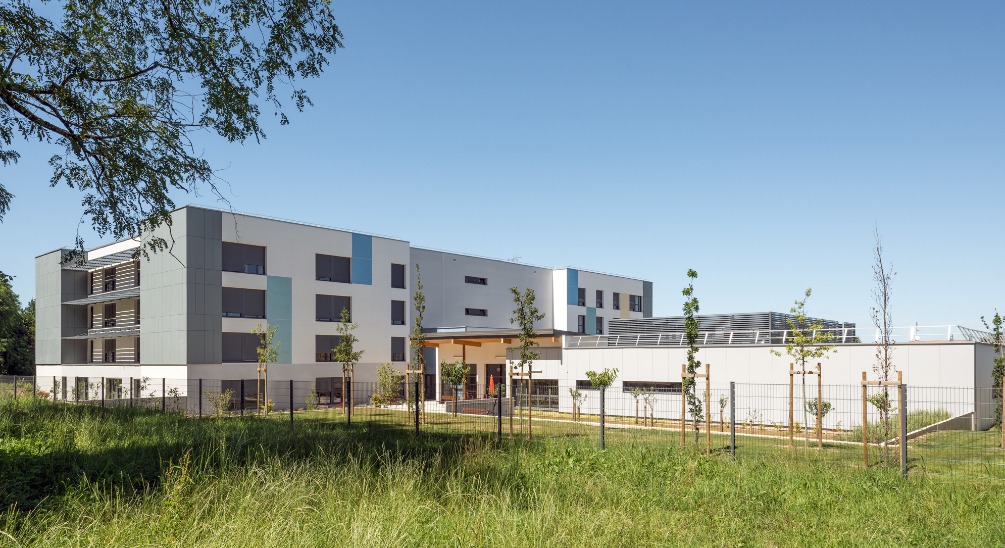 MIRAMONT·DE·GUYENNE EHPAD Fondation SOUSSIAL 老年公寓设计-0