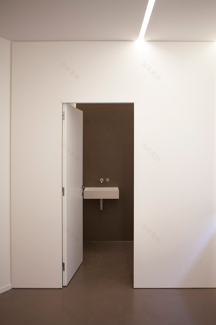 半圆形实验室设计,实现功能与美感的完美融合-10