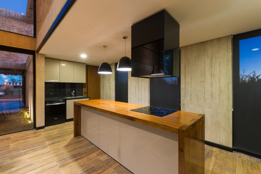 自然与生活共融的别墅设计-32