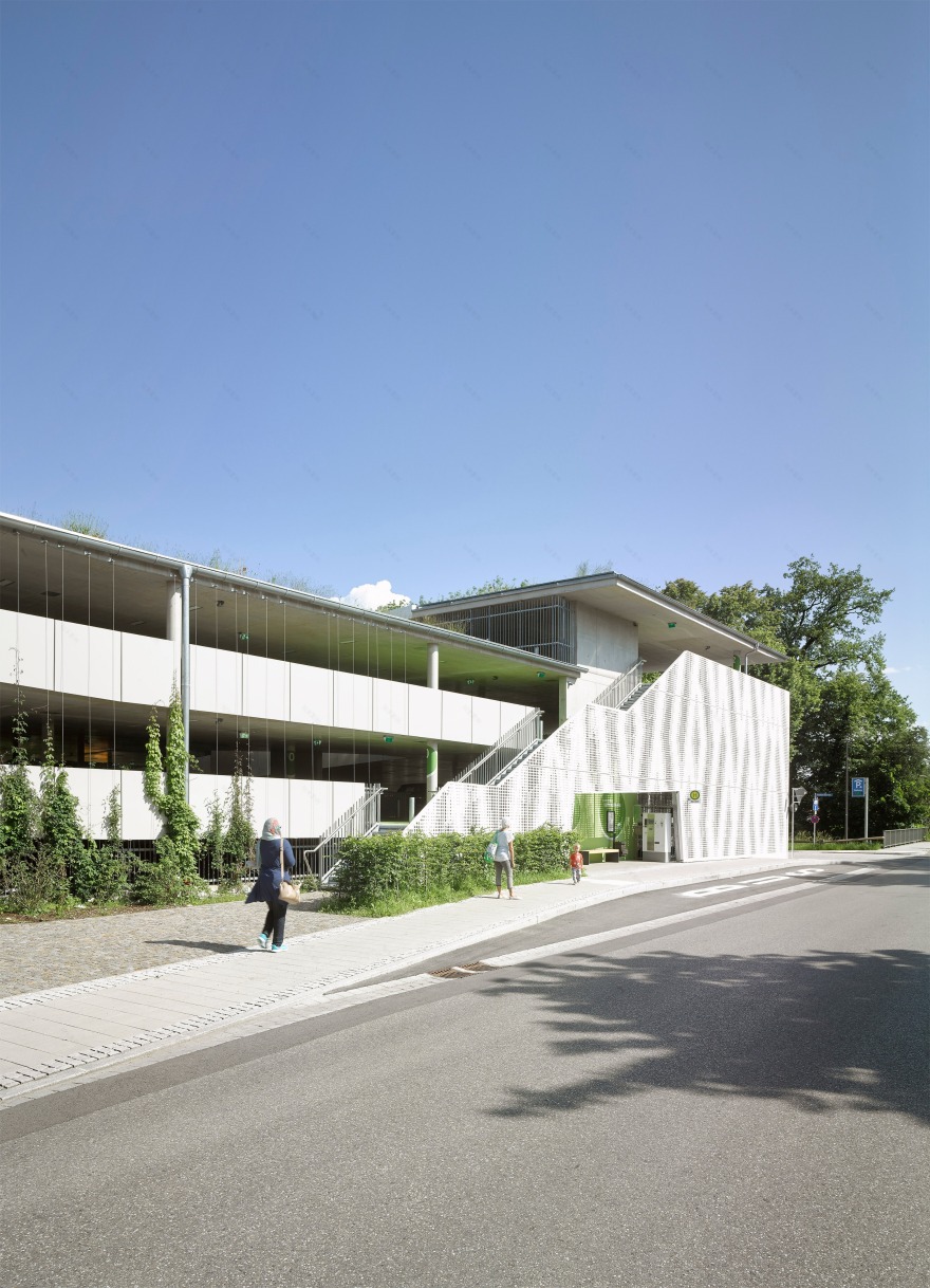 德国 Kolbermoor 市停车楼绿色环保设计-5