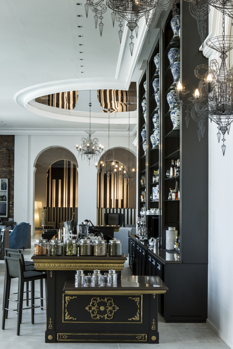 诺埃尔打造的海滨传奇酒店(Hotel des Cures Marines)-10