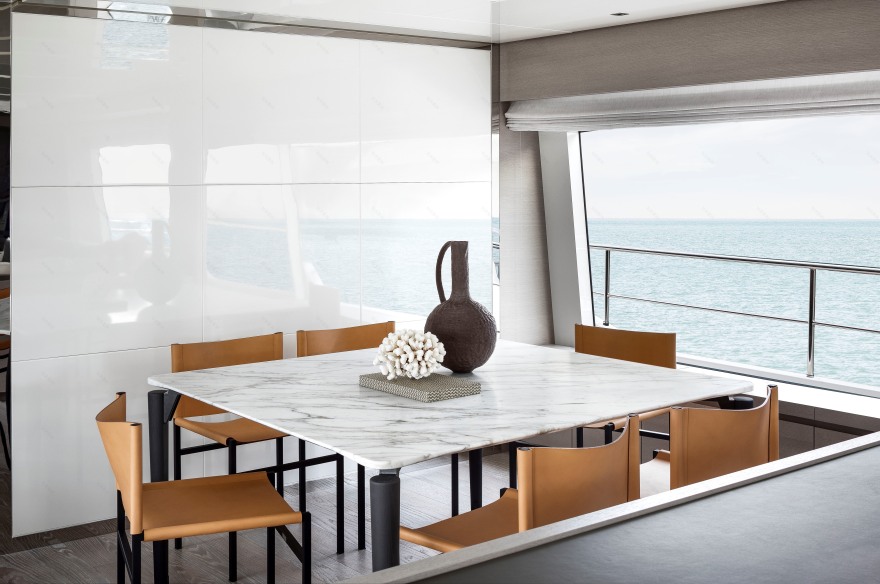 "Sanlorenzo SL 86 游艇 | 优雅精致的开放式空间设计"-4