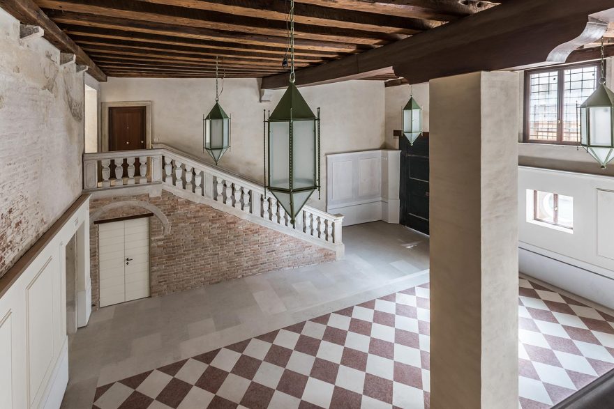 威尼斯古堡修复中的现代生活美学-7