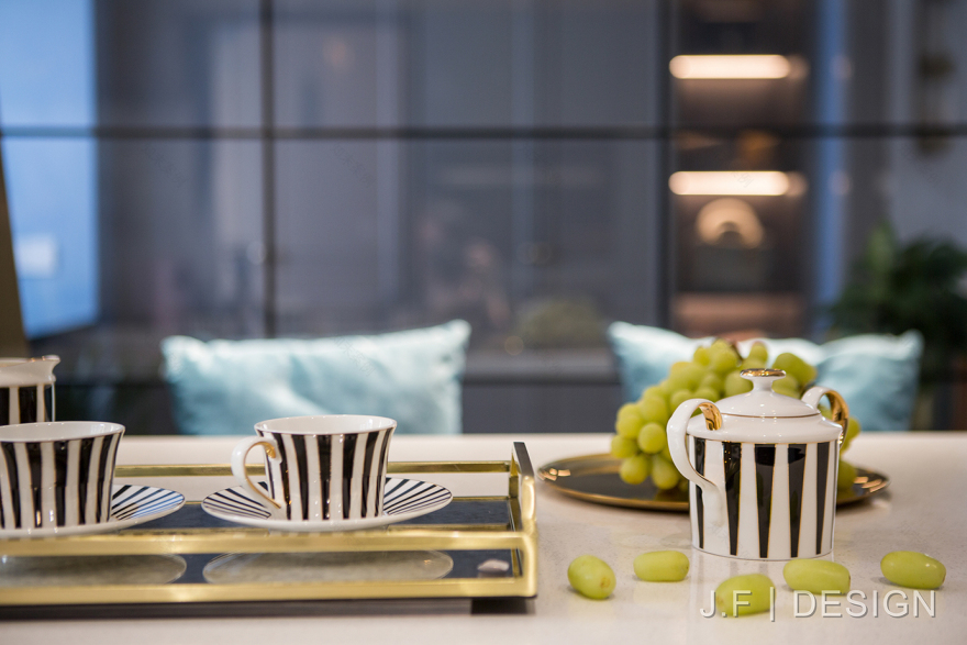 《Invariability》蓝色轻奢空间,浪漫满屋-16