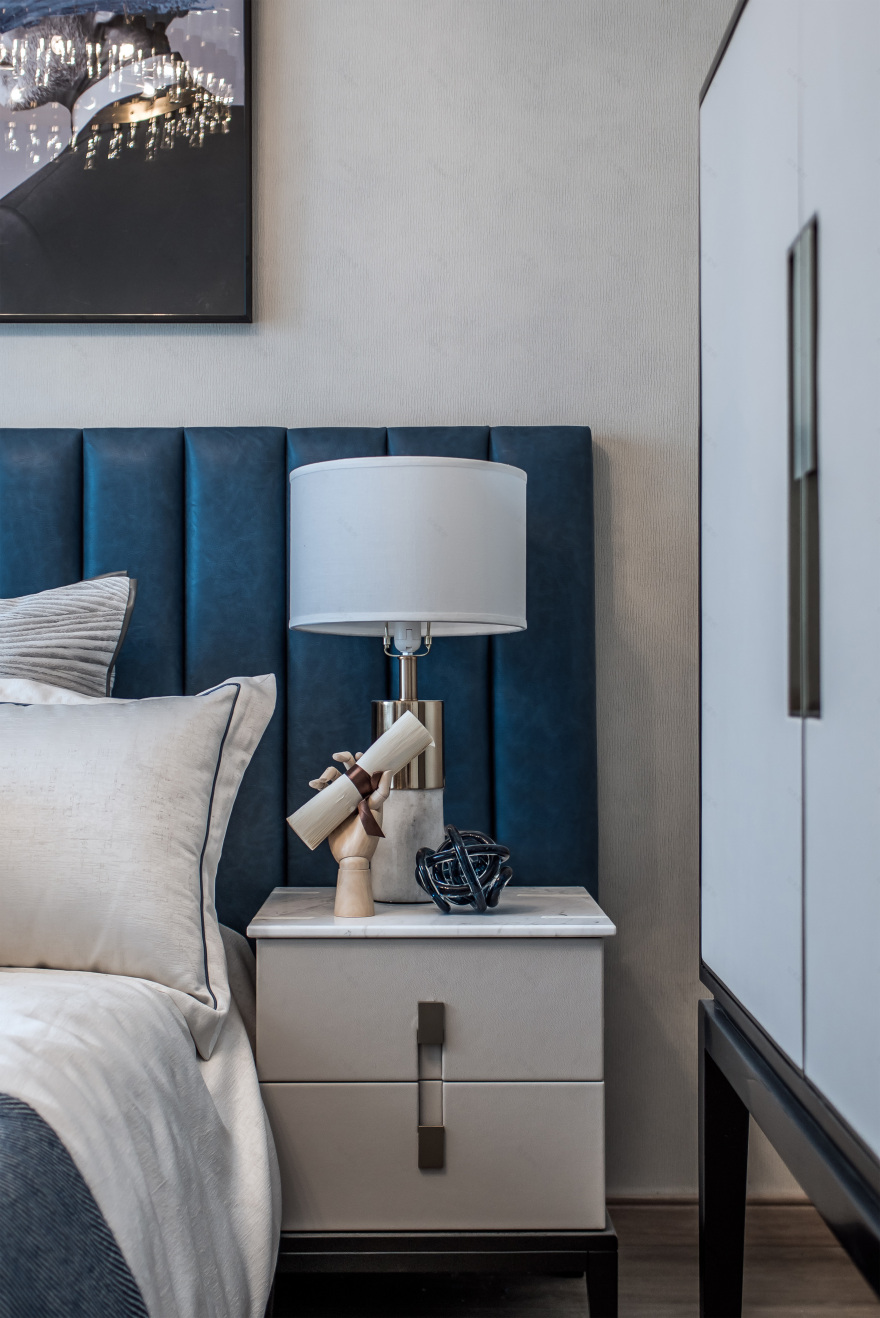 UMA 伍玛设计丨样板间丨武汉江山境 | 灵魂蓝调,澄明雅致-26