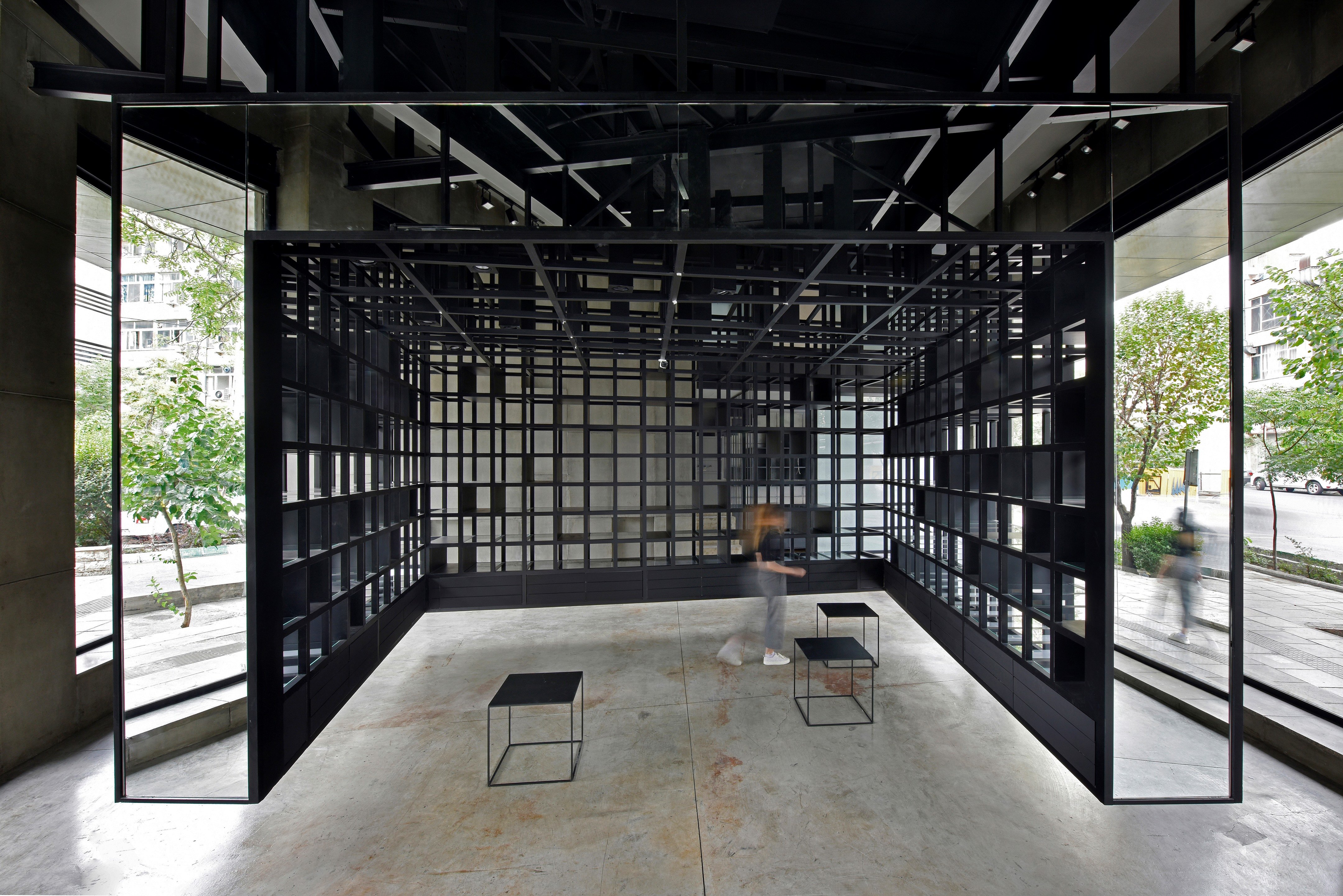 牛顿眼镜画廊丨Moein Nikaeen,Babak Nasirabadi-3