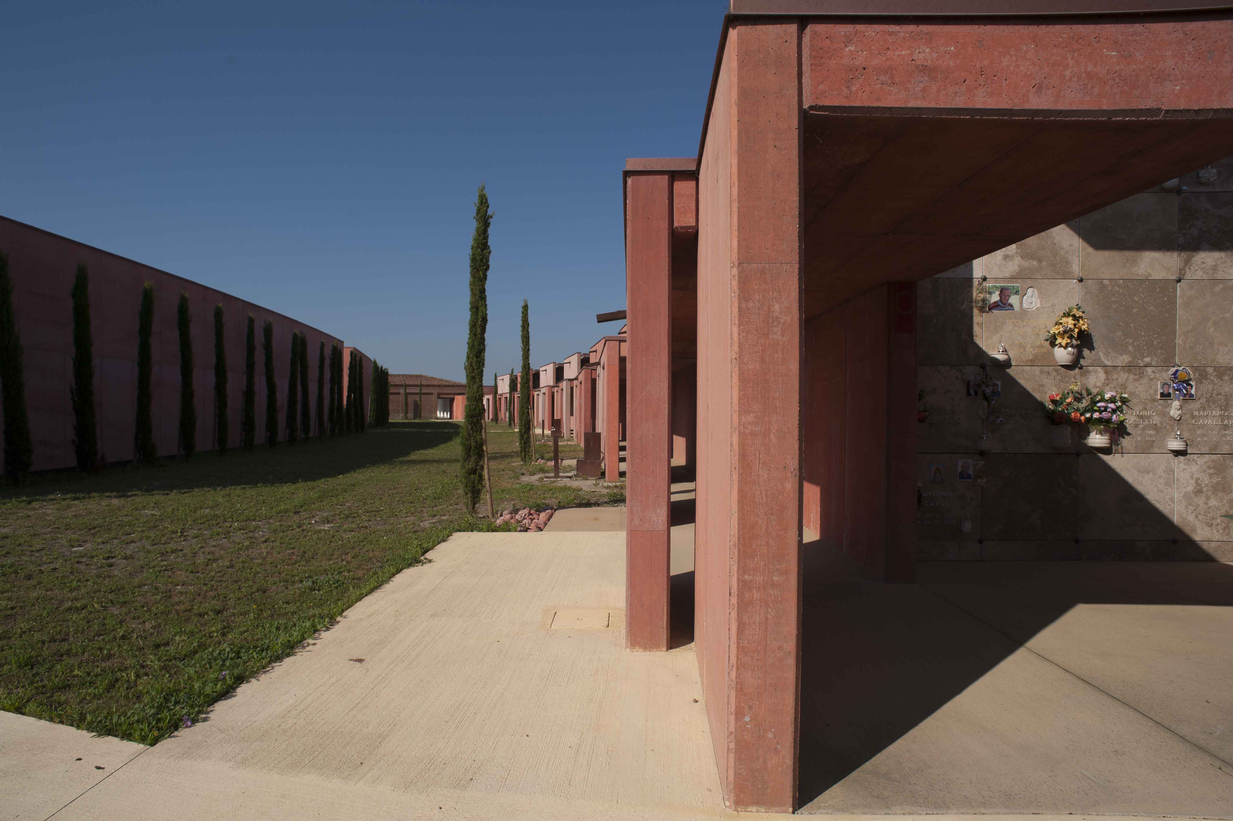 意式风情陵园扩建-13