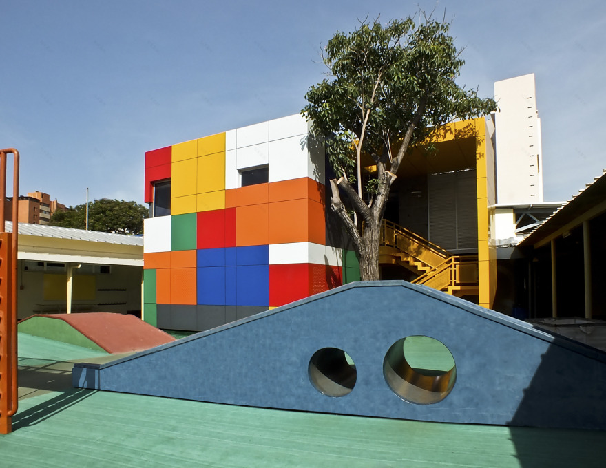 彩绘数据之心,连接自然的校园科技中心-2