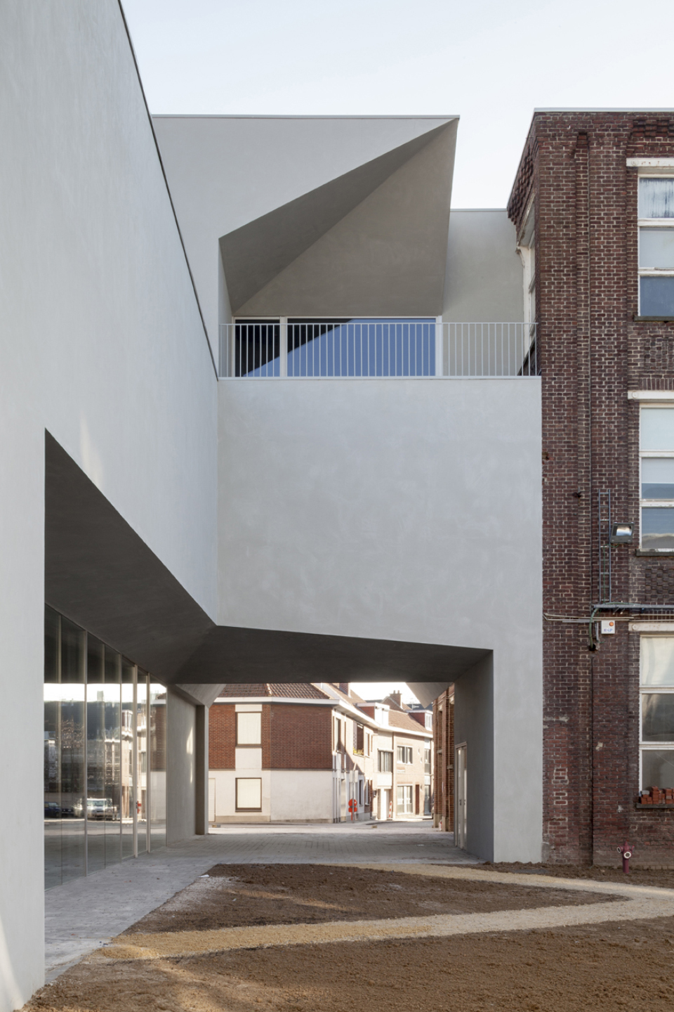 图尔奈建筑学院，比利时/为历史街区注入新特征-70