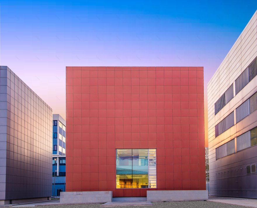 UPV 电子显微实验室 | 功能与美学的完美结合-1