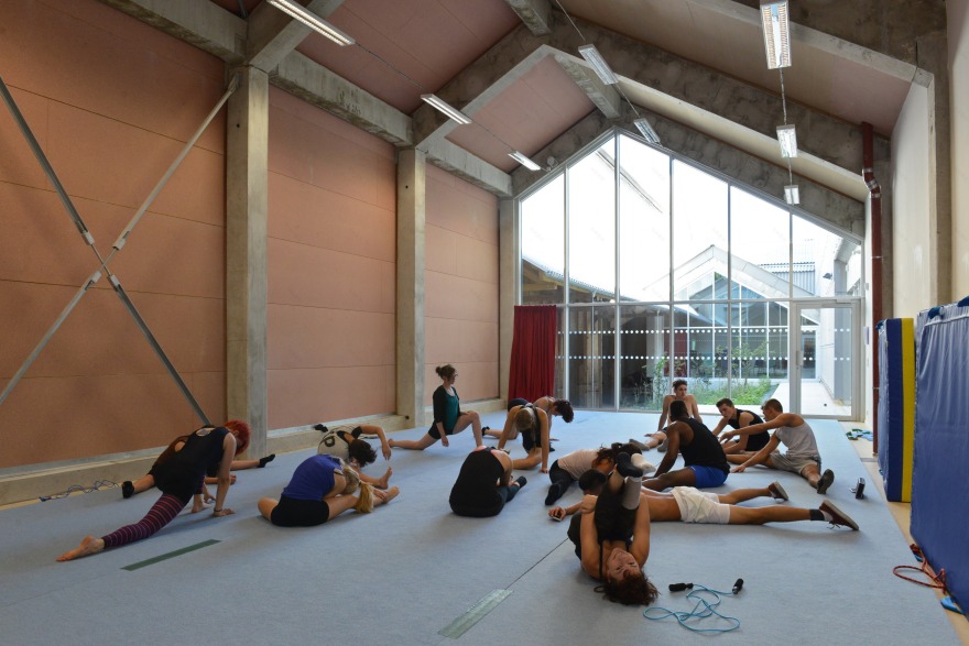 国家马戏艺术中心(CNAC)-5