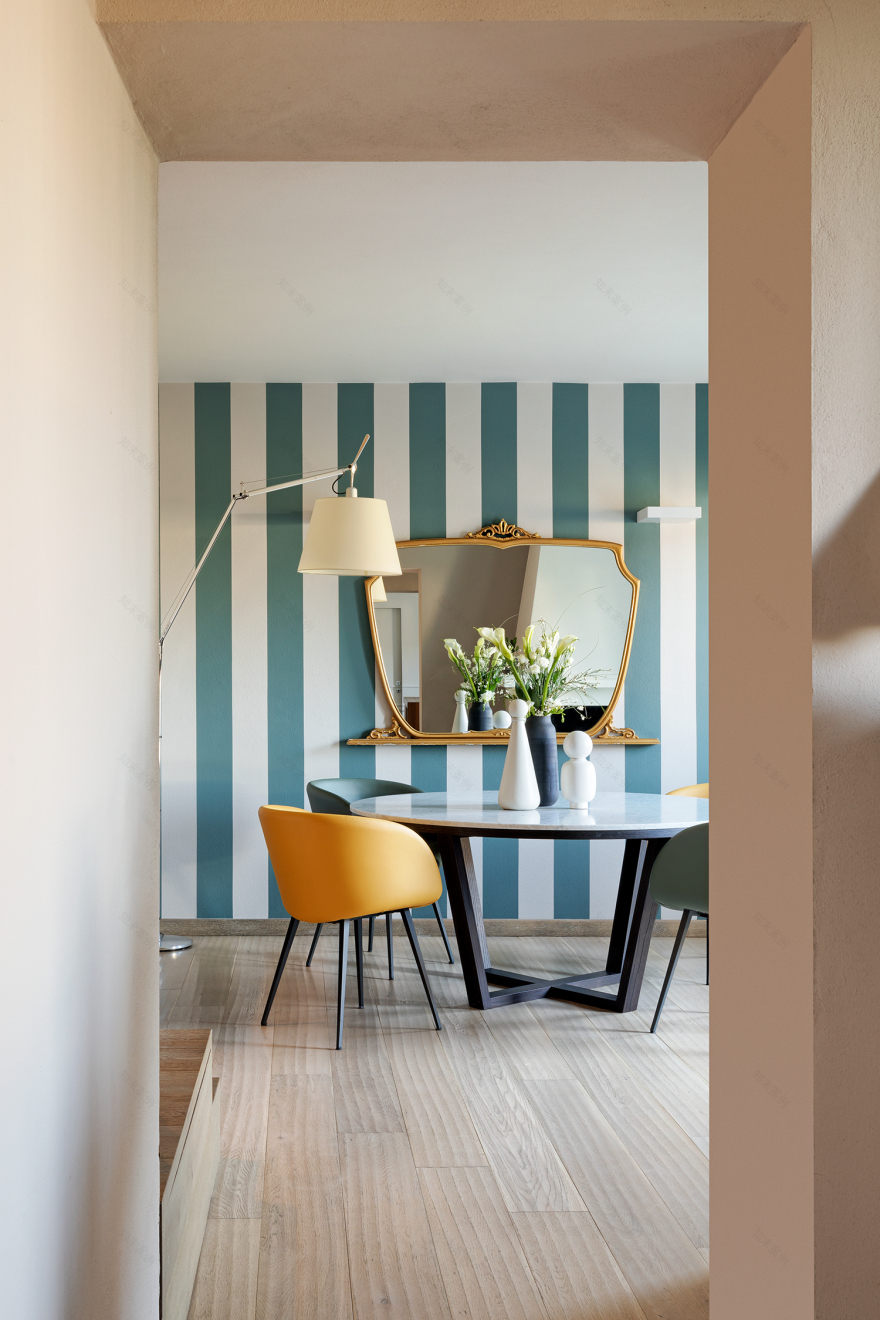 绿意盎然的意式别墅家居设计-0