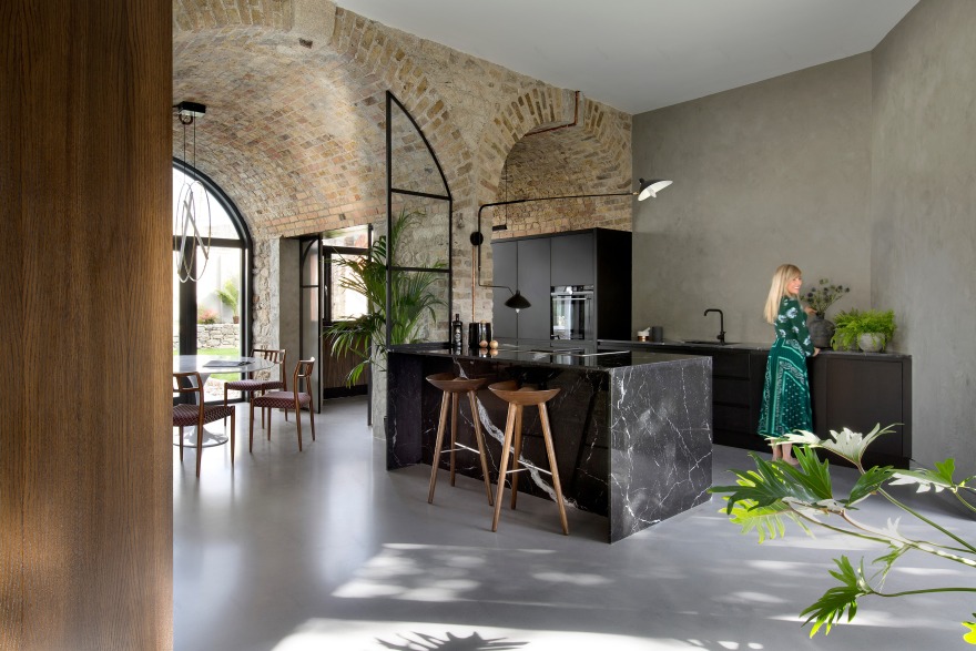 Bolton Coach House 设计丨KLD-10