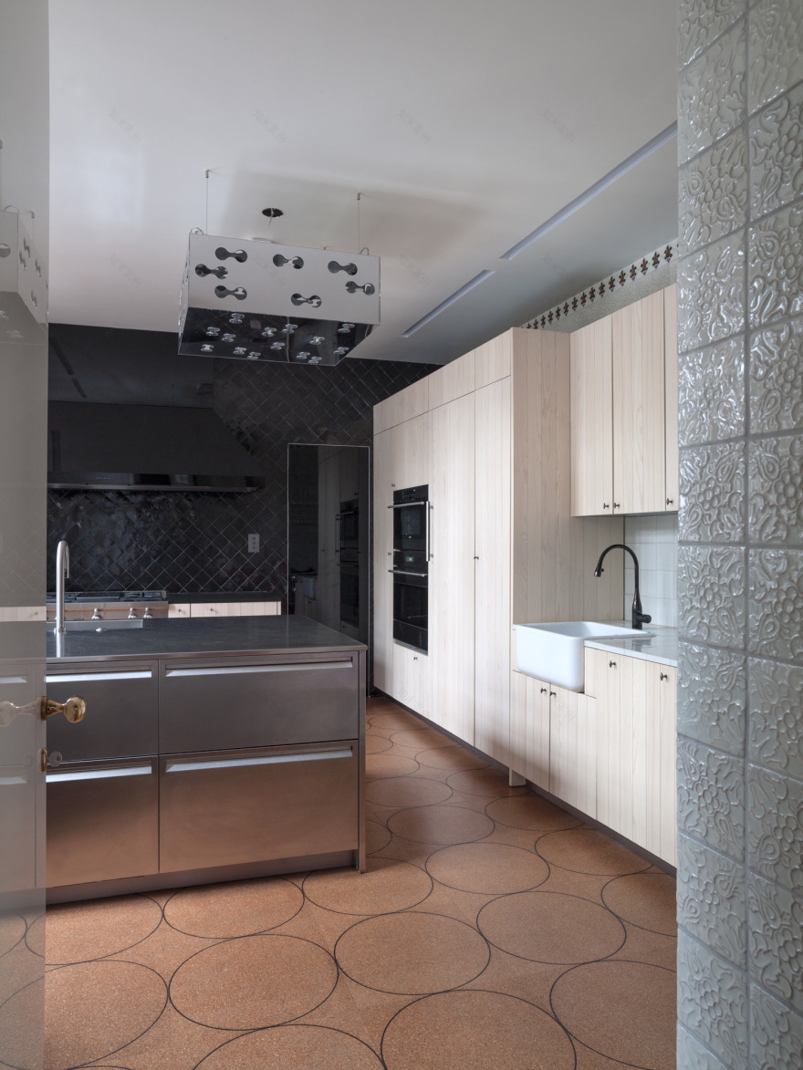 伦敦北部别墅 | 东西方文化交融的现代空间-37