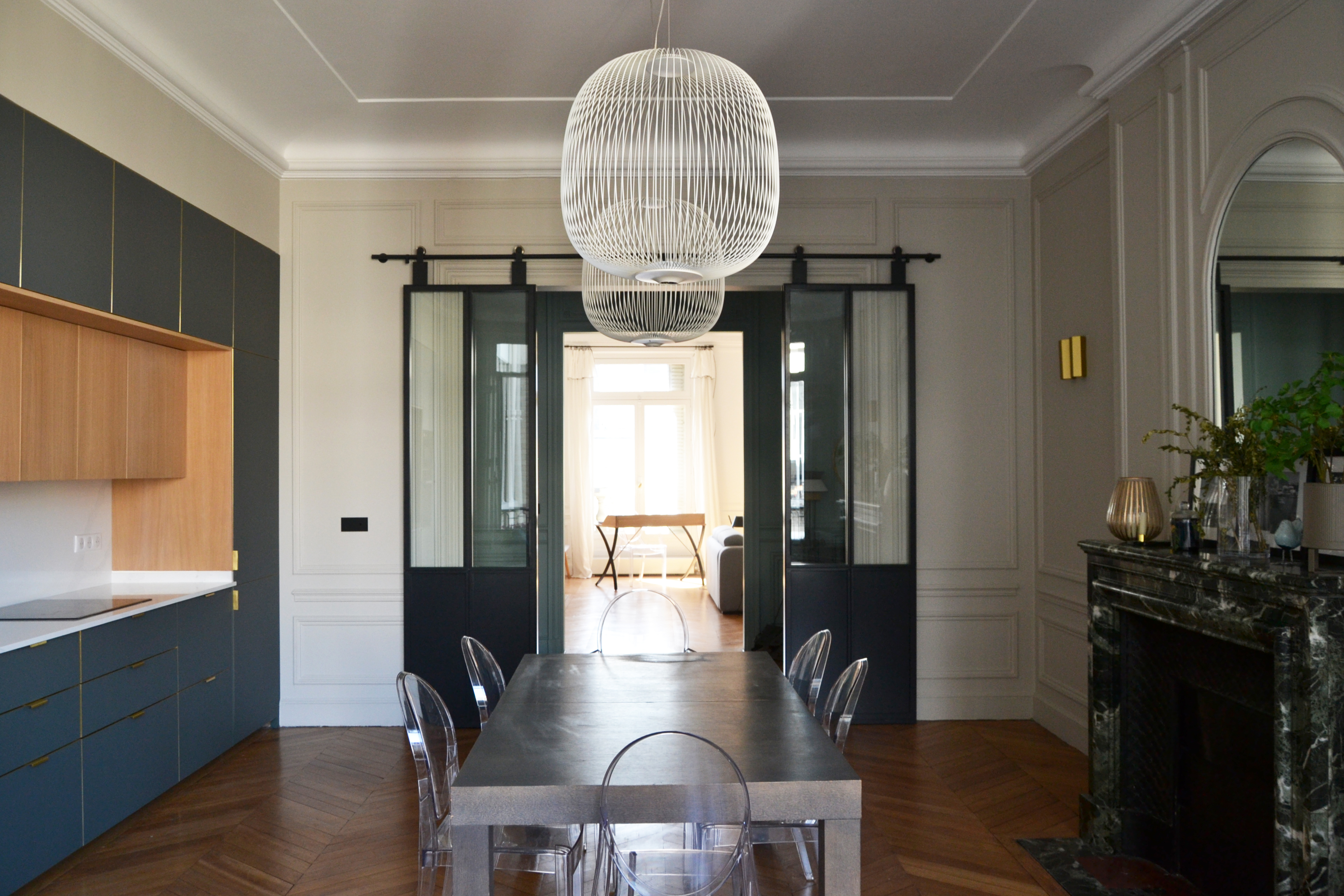 巴黎 17 区 200 平米公寓的创意翻新-3