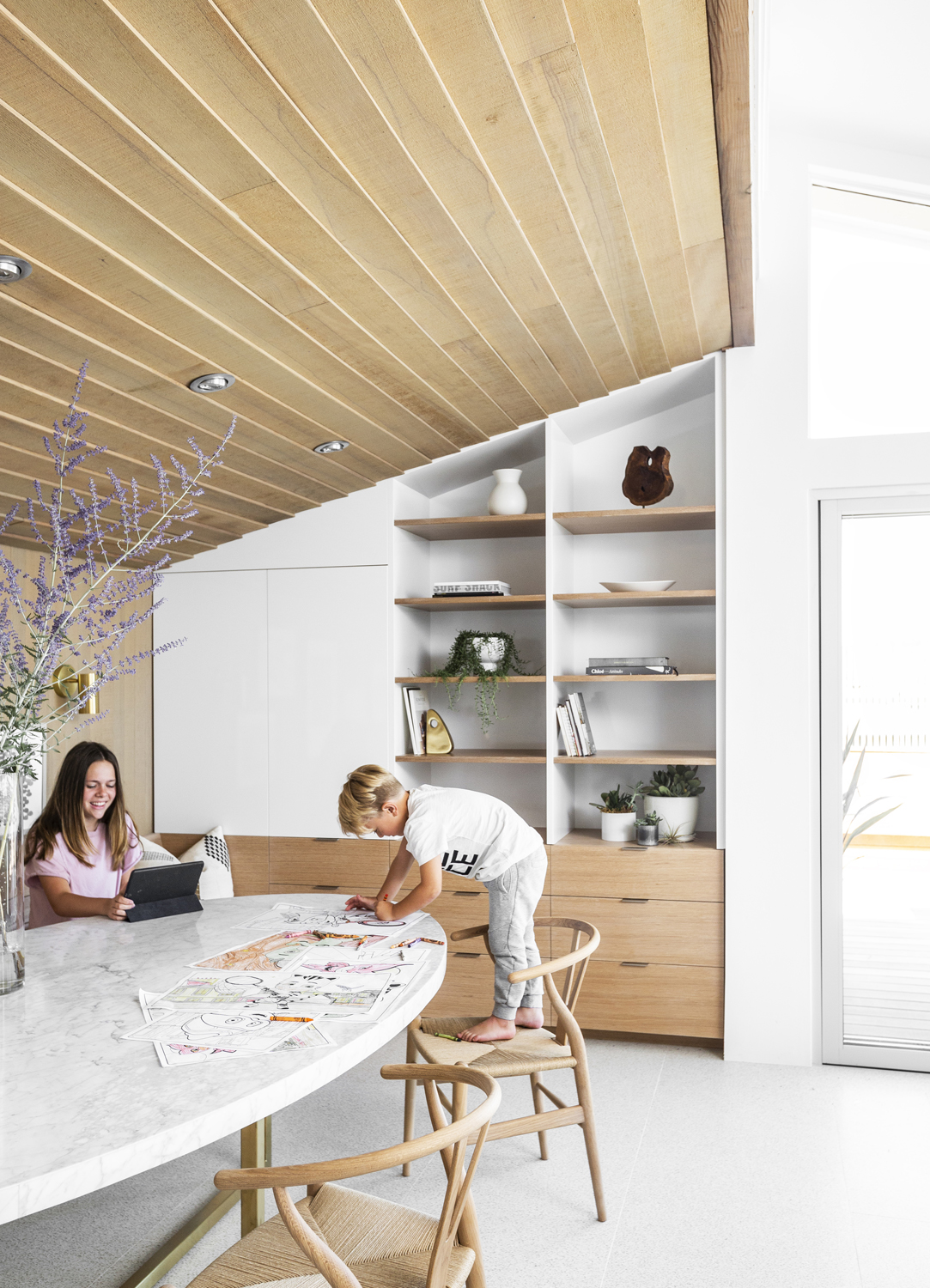 加州风情融入西北木质别墅,Mercer Modern 打造户外生活新体验-7