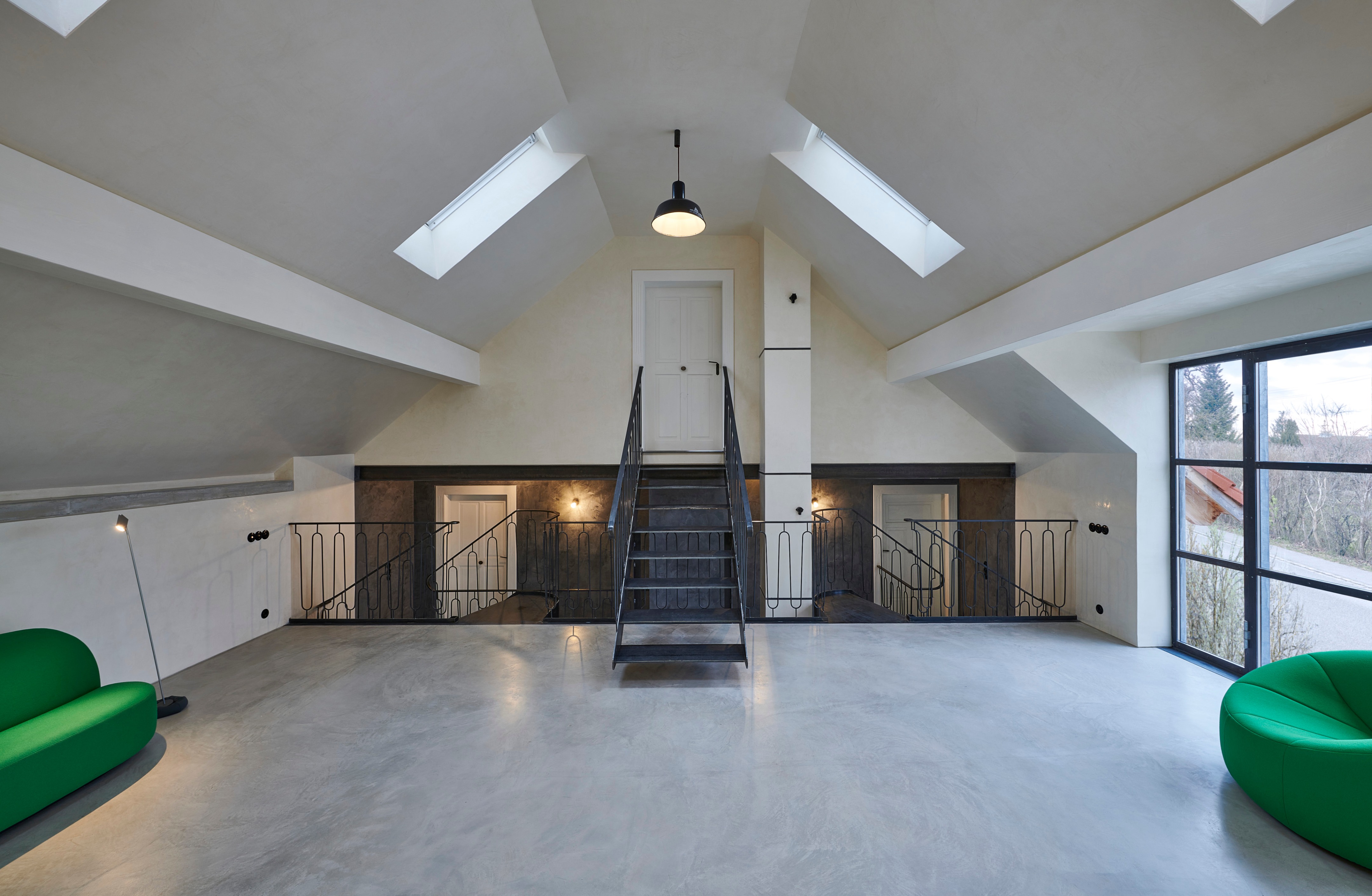 罗马传统工艺重建百年农舍,Timothy Hanghofer 的 7 年杰作-39