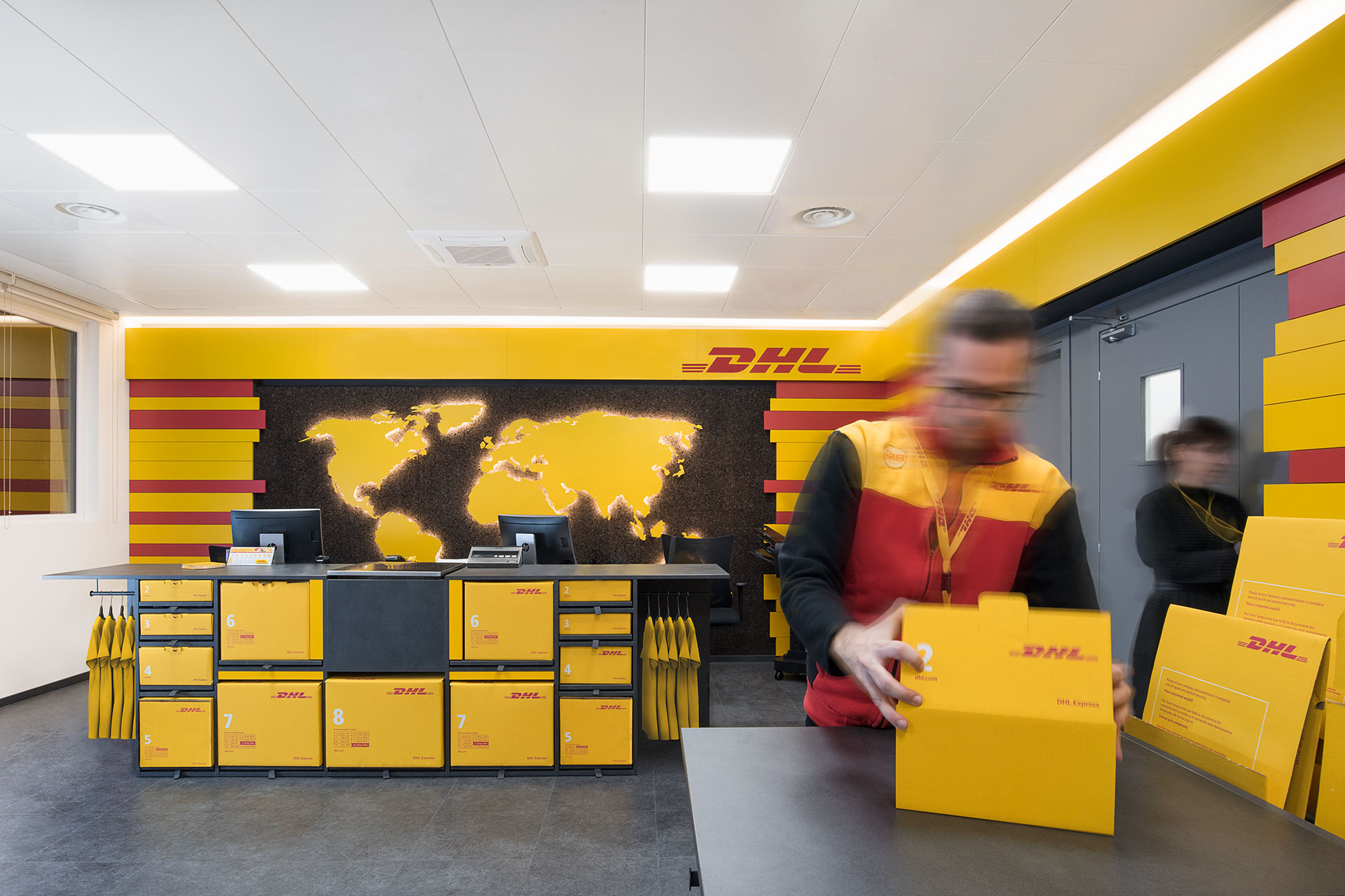 DHL Store - Brescia-8