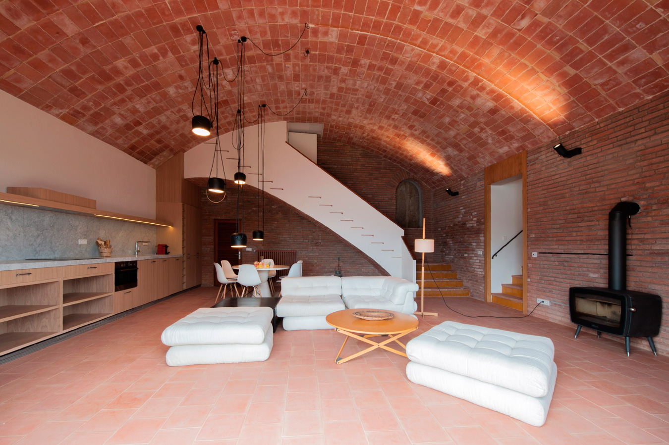 海景公寓的重生 | COMA Arquitectura 的 Calella 项目-0