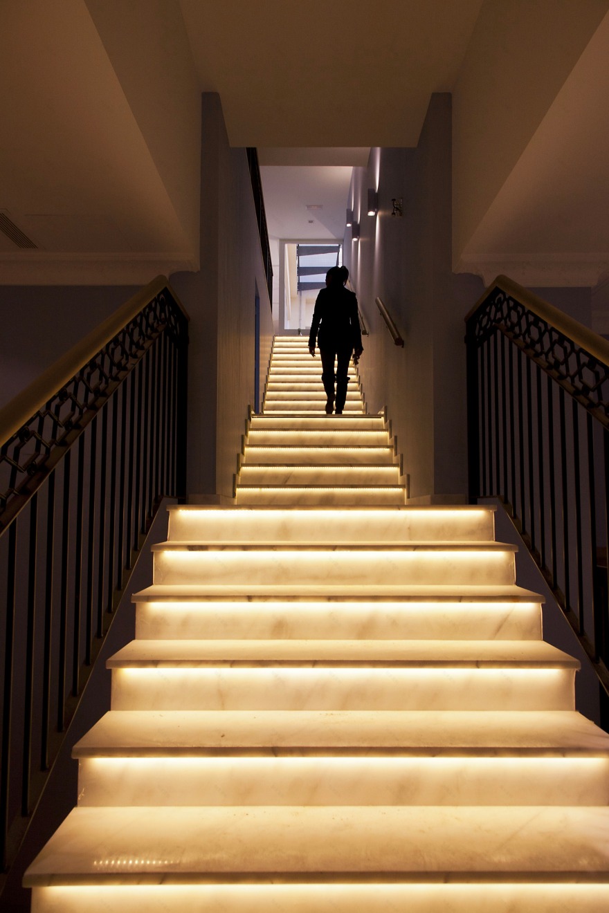 地中海风情融入酒店设计,打造温馨家园-7