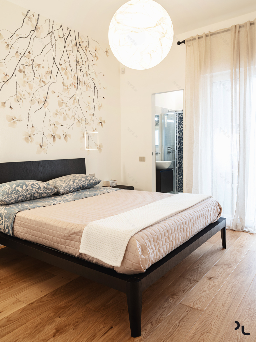 巴里城市气息 | 90 平米旧公寓的现代重生-36