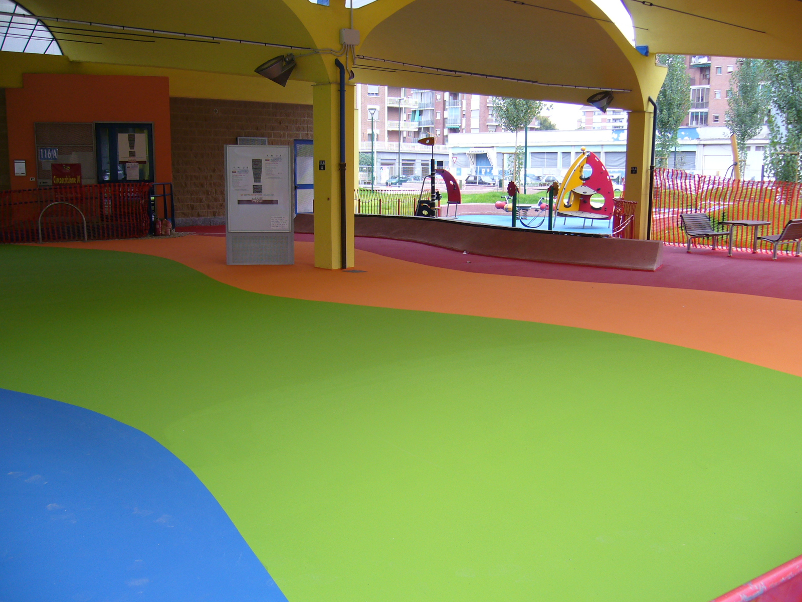 戏剧花园公共中心-1