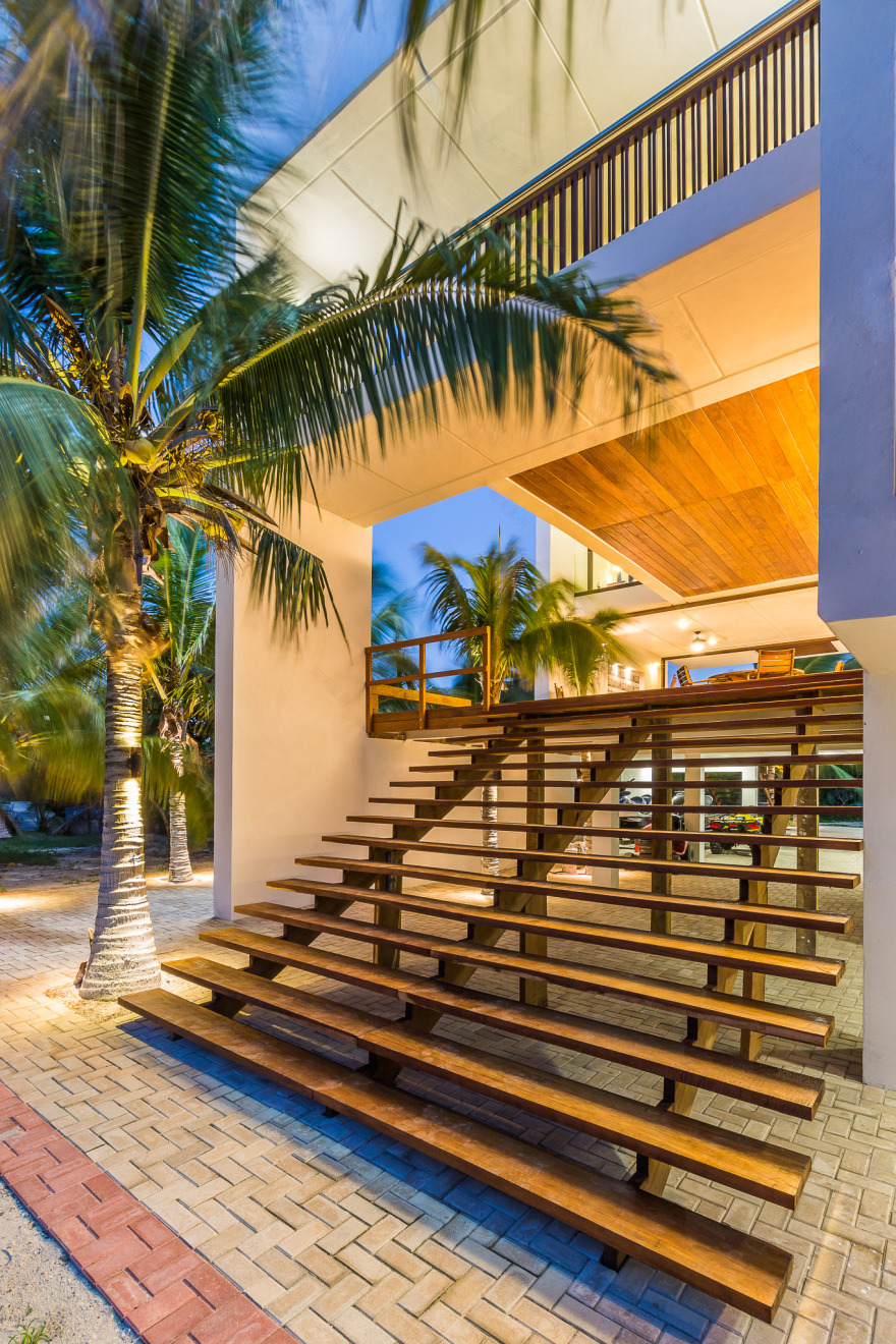 墨西哥海滨别墅 · 绿色与空间的完美融合-13