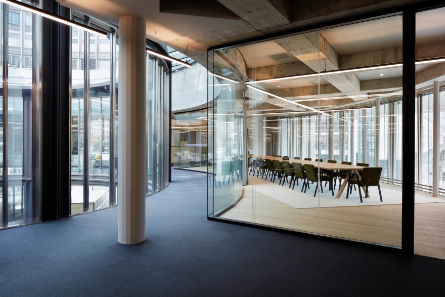 EF Zurich Office | 瑞士金融中心的教育先驱-6