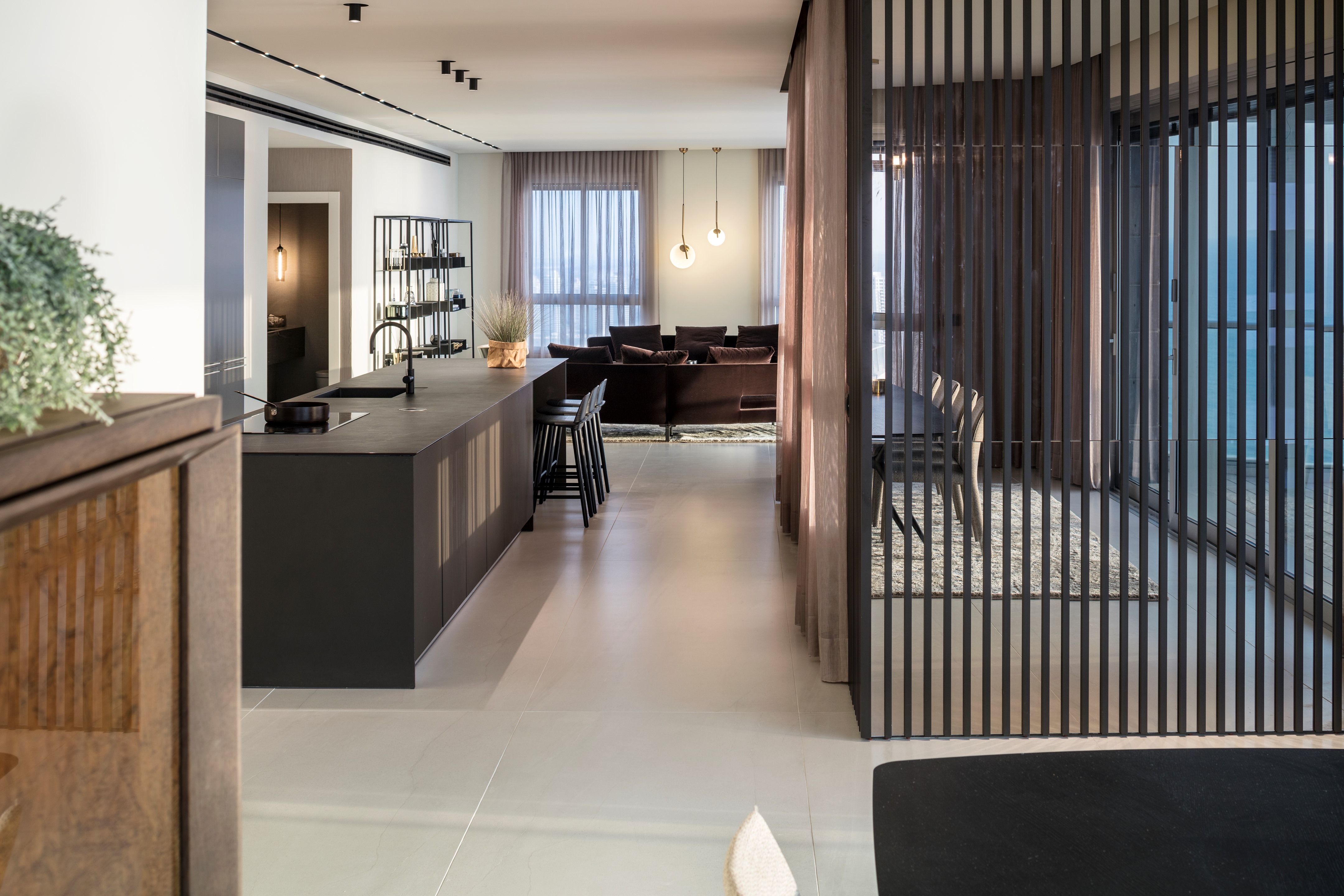 巴黎世家风尚的海景别墅设计-8