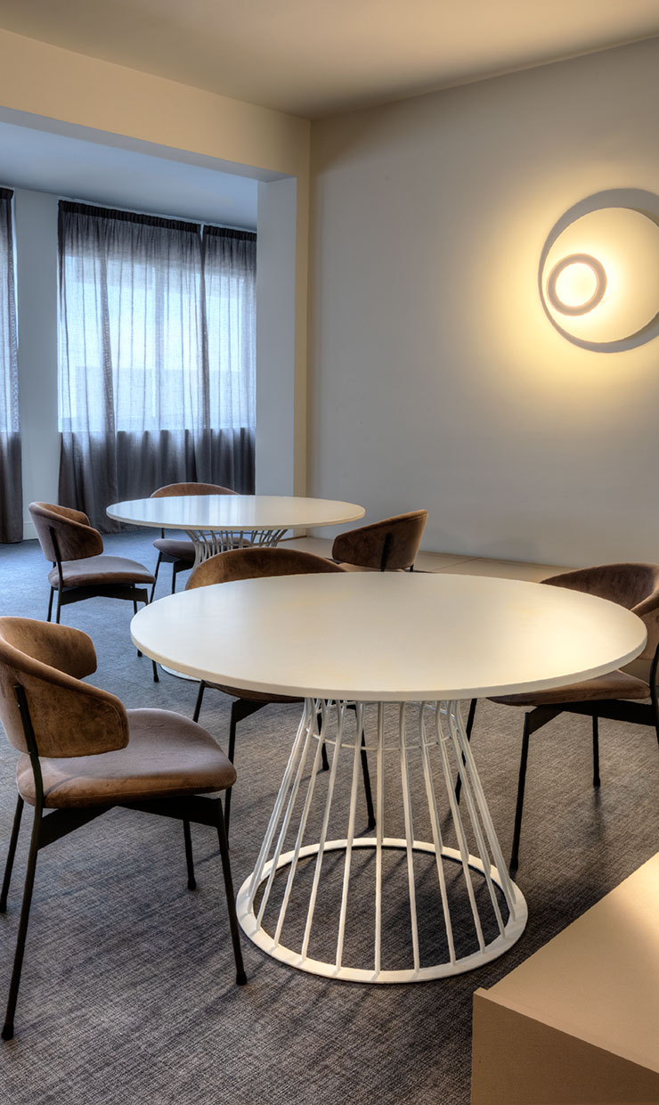 希腊比雷埃夫斯 Oinoussian Diamond Shipping Corporation 办公室设计-10