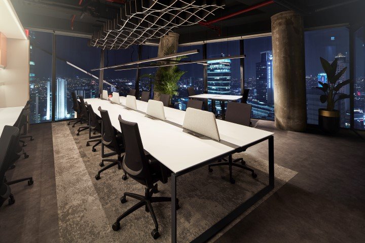 伊斯坦布尔 AT Kearney 办公室的灵动创意空间-21