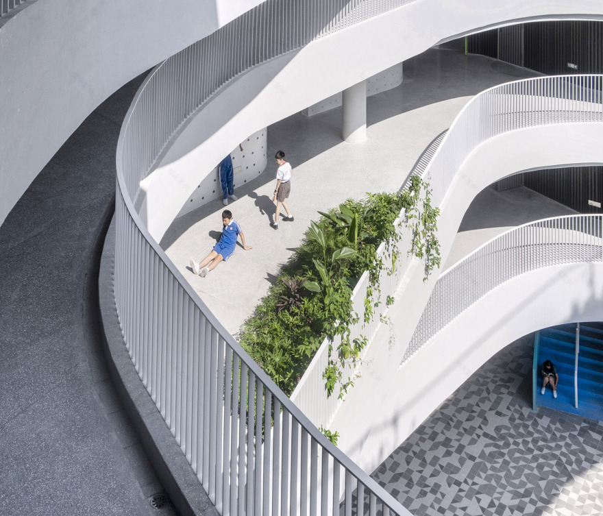 红岭实验小学 | 垂直校园,山谷庭院,儿童乐园-77