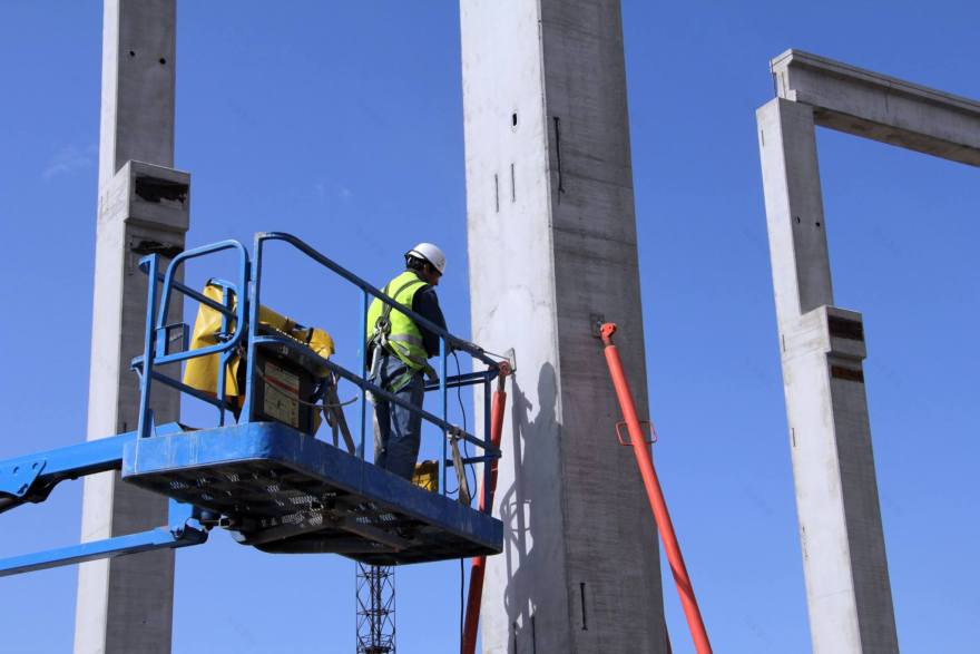 意大利钢铁工厂的现代化改造-69