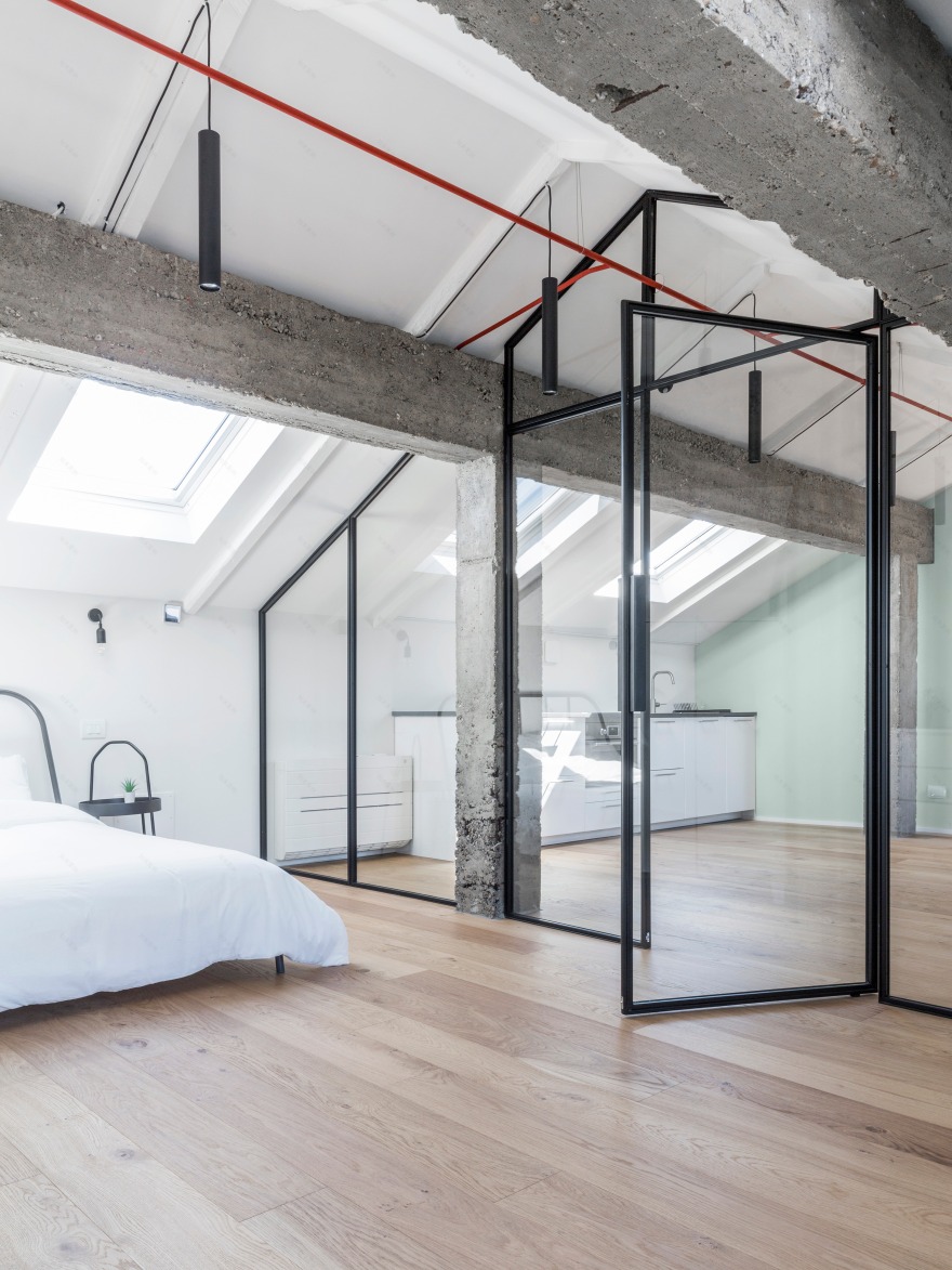 Torino 公寓顶层复式改造,打造舒适 Airbnb 空间-6