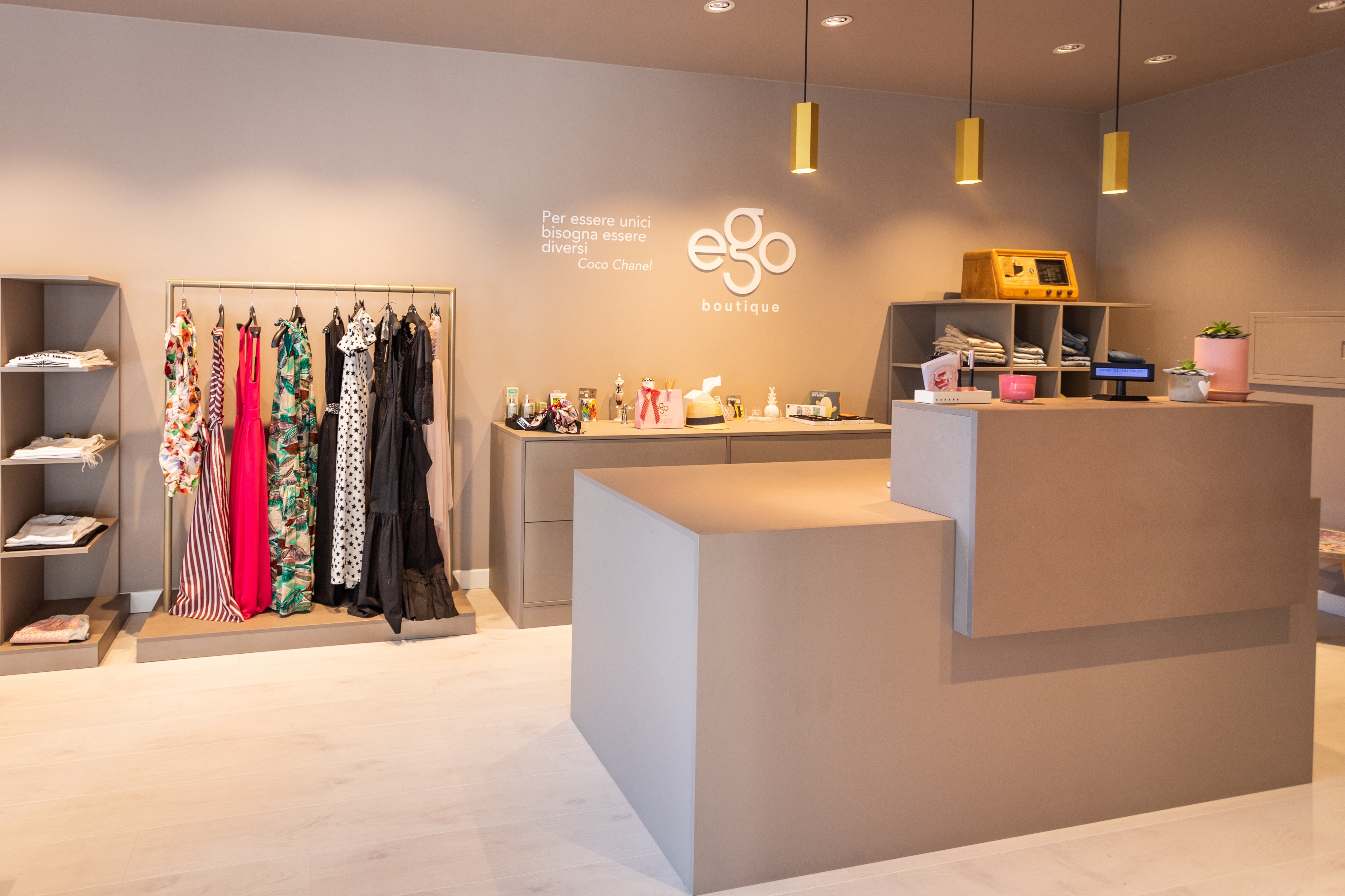 服装店丨EGO boutique丨Davide Pavanello Lab-11