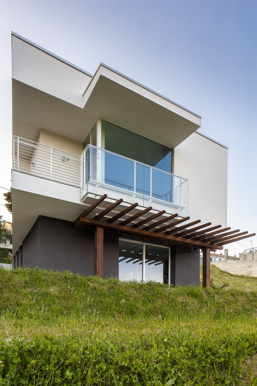 山间别墅 | 融入自然的全景视野-13