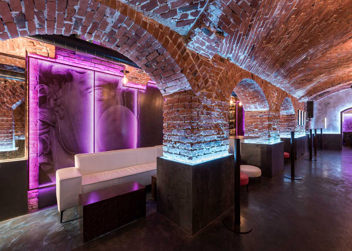 阿佩尔提沃酒吧丨立陶宛考纳斯丨IAW-4