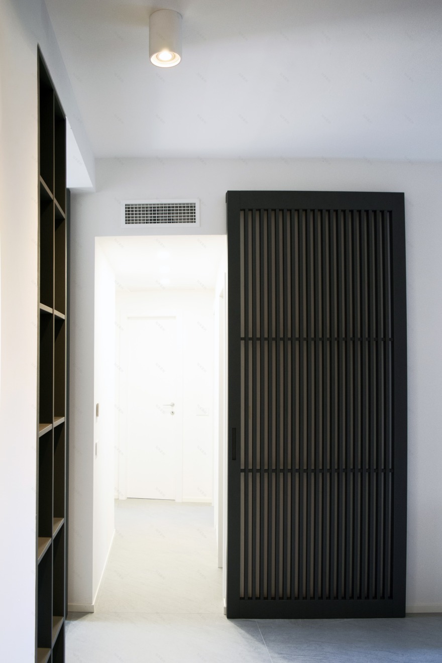 米兰私人公寓设计,巧妙划分生活睡眠区-2