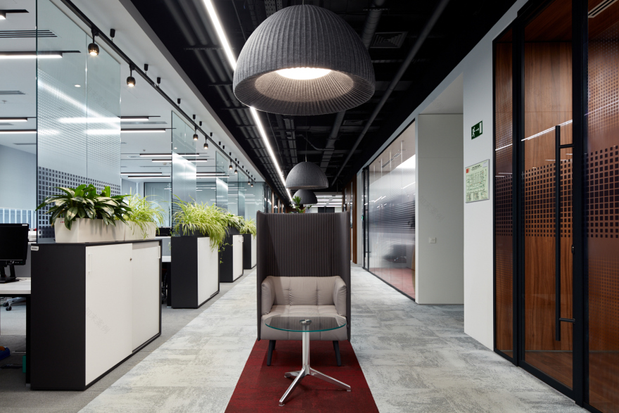 银行与体育的完美融合——Fonbet 办公室设计-9