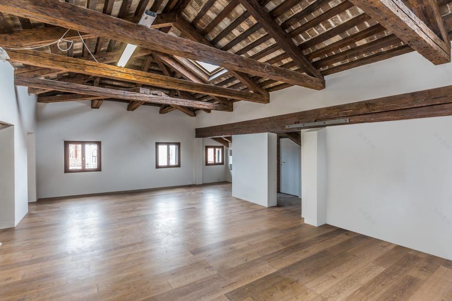 威尼斯古堡修复中的现代生活美学-25