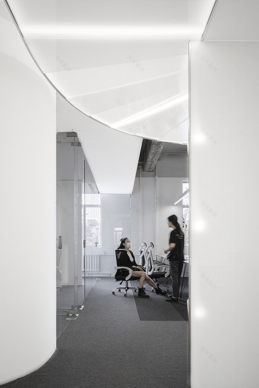 赛博白园 · 科技与传统共生的办公空间丨木又寸建筑事物室(AtelierTree)-86