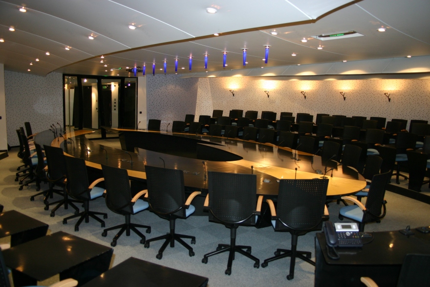 巴黎工会委员会会议室 | 现代与实用的设计-5