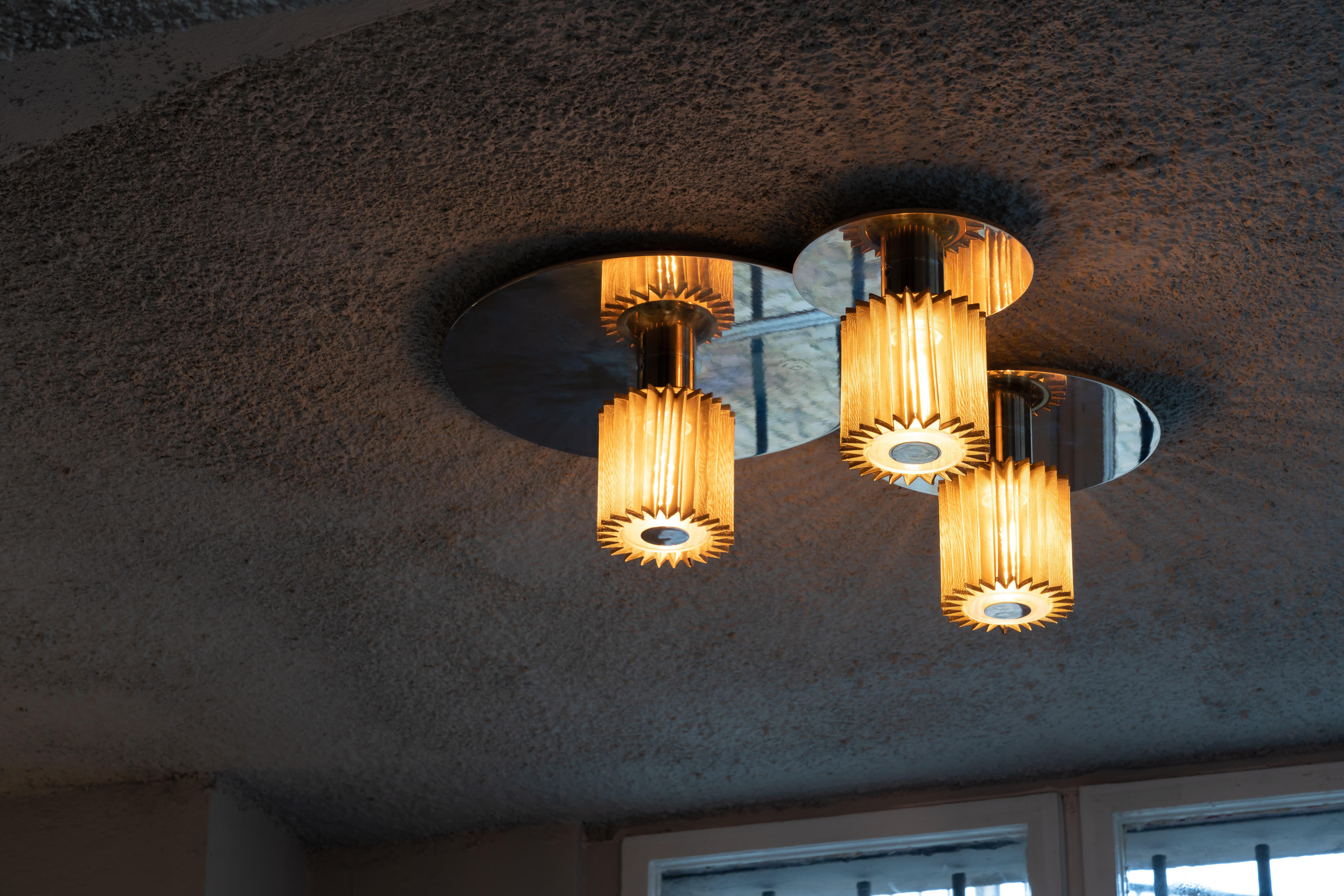 Eigengrau 酒吧 · 融合酒吧与餐厅的音乐空间丨德国柏林丨studio karhard 和 Room Division-14